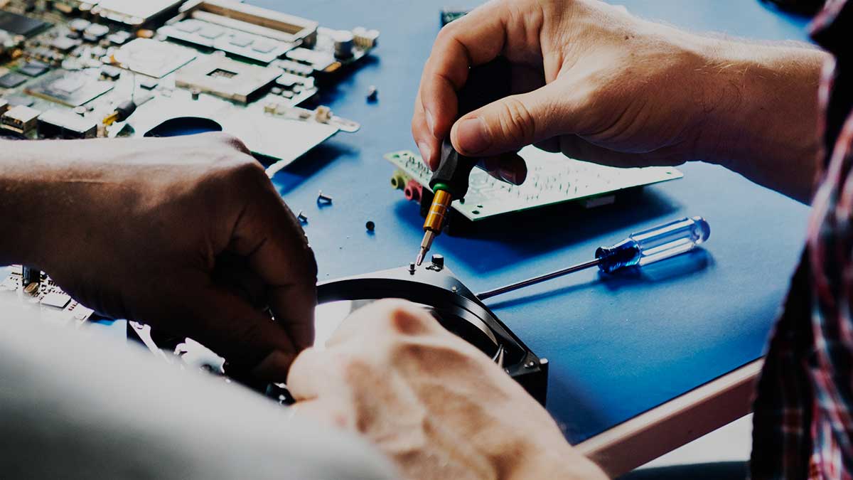 Técnico en mantenimiento de computadores